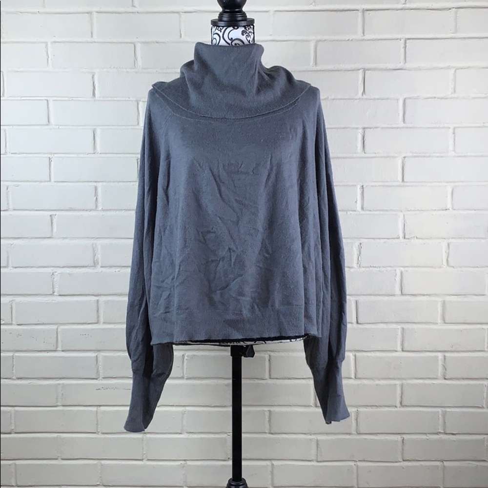 Treasure & Bond Grey Dark Heather Sweater